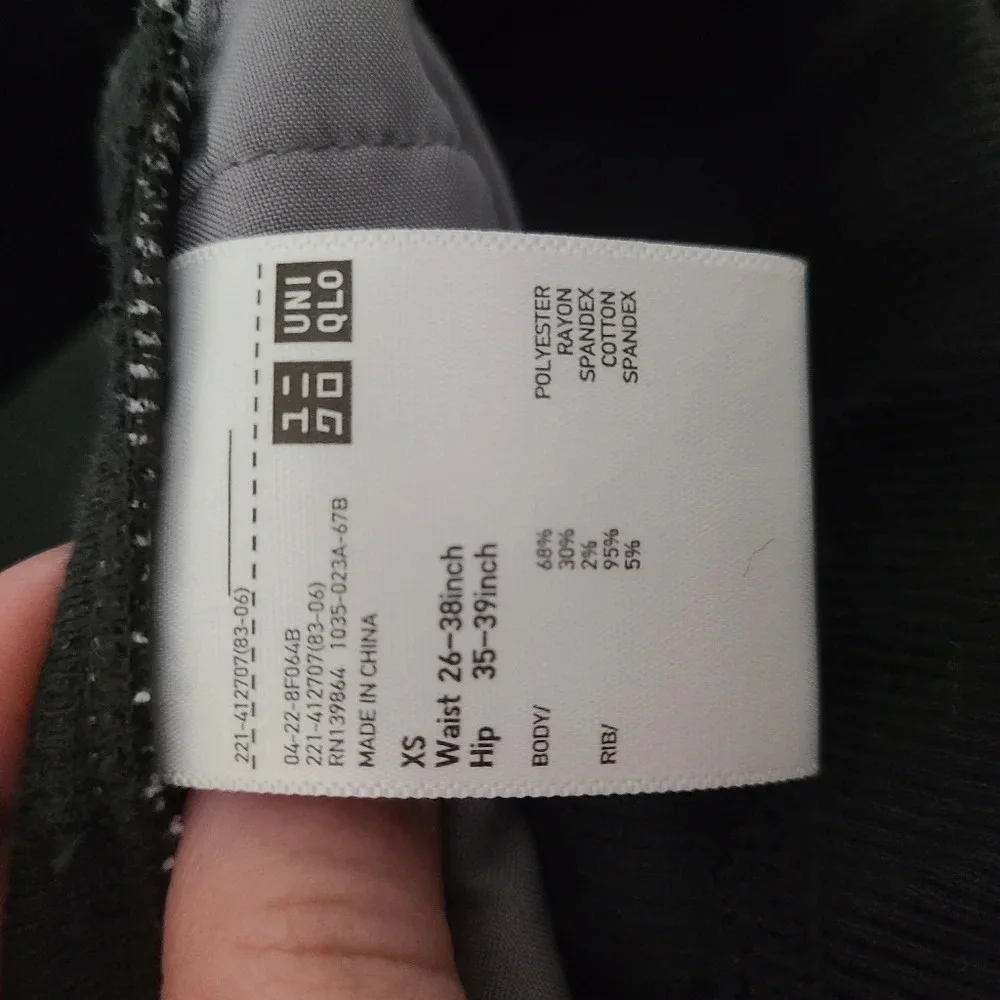 Uniqlo Maternity Plaid Pattern Comfy Maternity Pants Size Xsmall - Picture 4 of 6